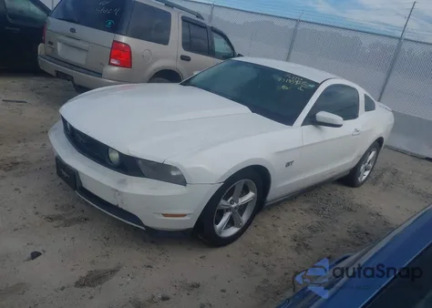 2010 Ford Mustang Gt/Gt Premium from USA, damaged, VIN 1ZVBP8CH2A5126267